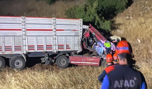 Kahramanmaraş’ta Tır Şarampole Uçtu: 1 Yaralı
