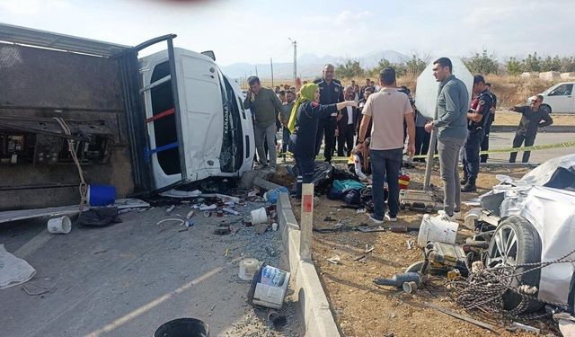 Kahramanmaraş’ta Feci Kaza: 1 Ölü, 7 Yaralı