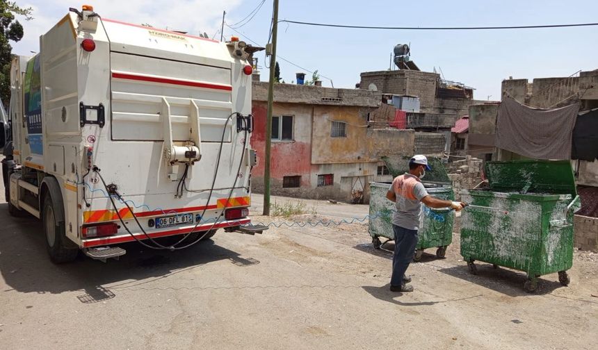 Onikişubat Belediyesi’nden bayramda alkış alan temizlik harekâtı