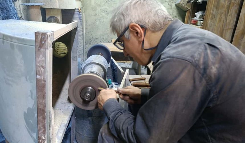 Kahramanmaraş'ta 75 Yaşındaki Usta, Baba Mesleğini Sürdürüyor