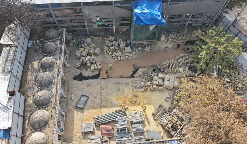 Depremlerle Ağır Hasar Alan Kahramanmaraş'ın Tarihi Yeniden Ayağa Kalkıyor