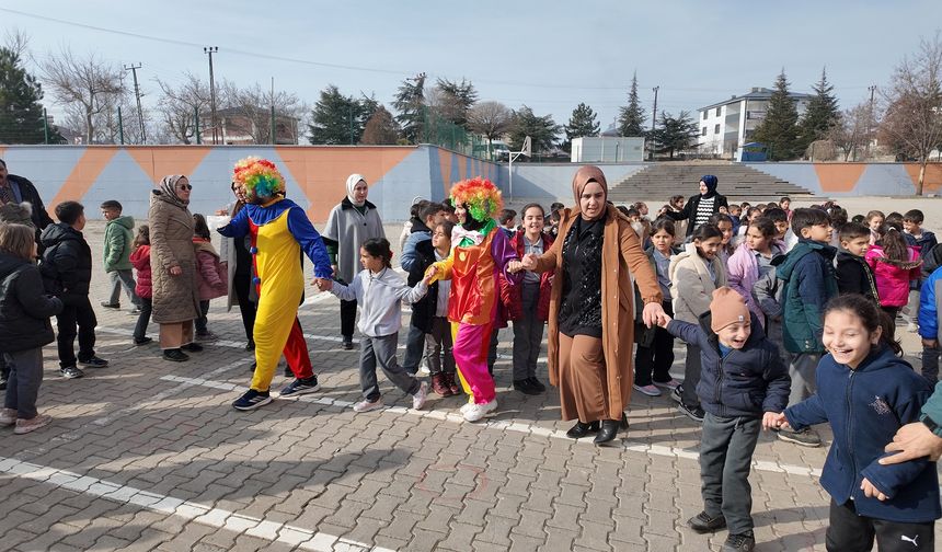 Ekinözü'nde Özel Çocuklara Özel Etkinlik