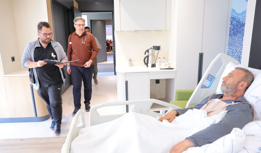 Kahramanmaraş'ta 20 Dakika Beyin Dolaşımı Durdurulan Hasta Hayata Döndürüldü