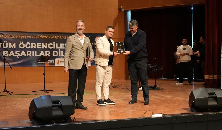 Onikişubat Belediyesi’nin YKS ve KPSS Kazandıran Taktikler Kampı yoğun ilgi gördü