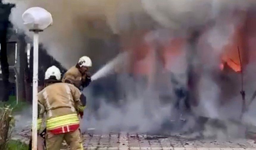 Kahramanmaraş’ta Baraka Yangını Korkuttu