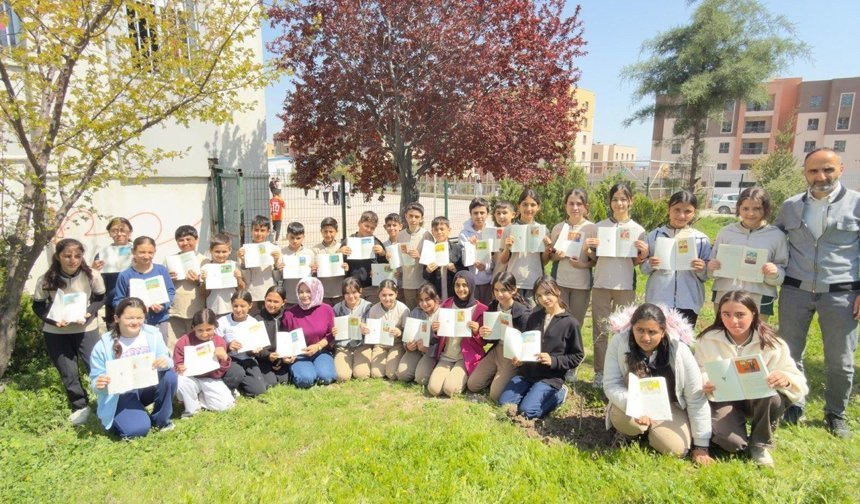 Kahramanmaraş’ta Öğrenciler Kendi Kitaplarını Yayımladı