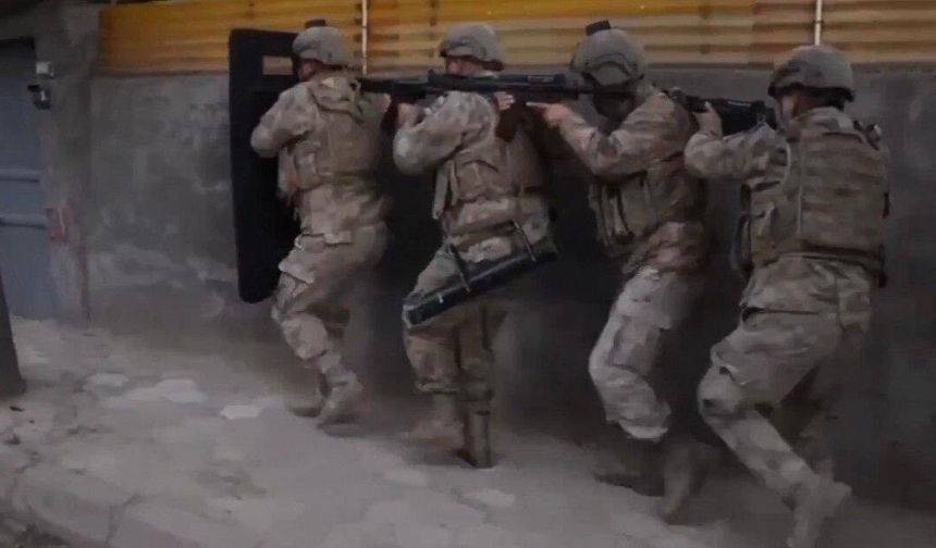 Kahramanmaraş’ta Silah Kaçakçılığı Operasyonu: 5 Gözaltı