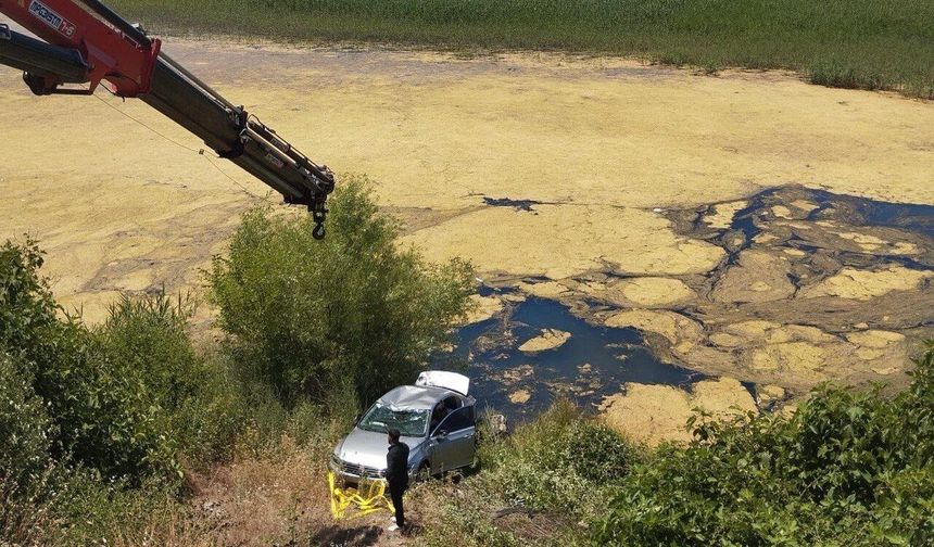 Kahramanmaraş’ta Otomobil Göl’e Düştü