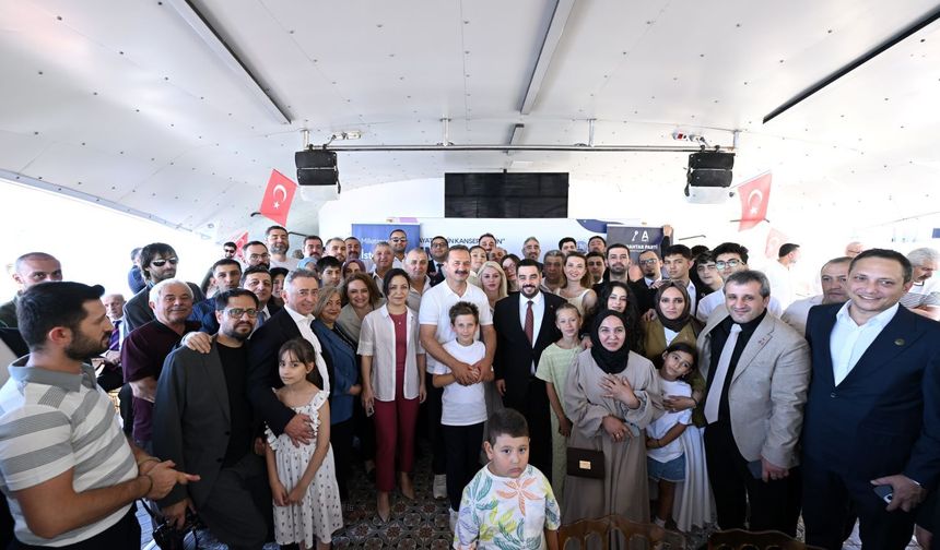 YAVUZ AĞIRALİOĞLU: İSTANBUL’UN İKİ FETHİ VARDIR; BİRİNİ FATİH DİĞERİNİ ATATÜRK YAPMIŞTIR!