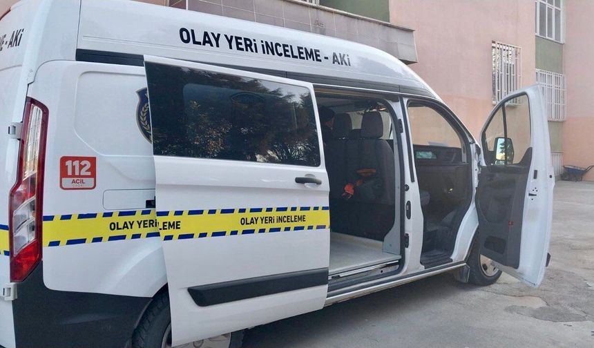 Pazarcık’ta 2. Kattan Düşen 90 Yaşındaki Kadın Hayatını Kaybetti