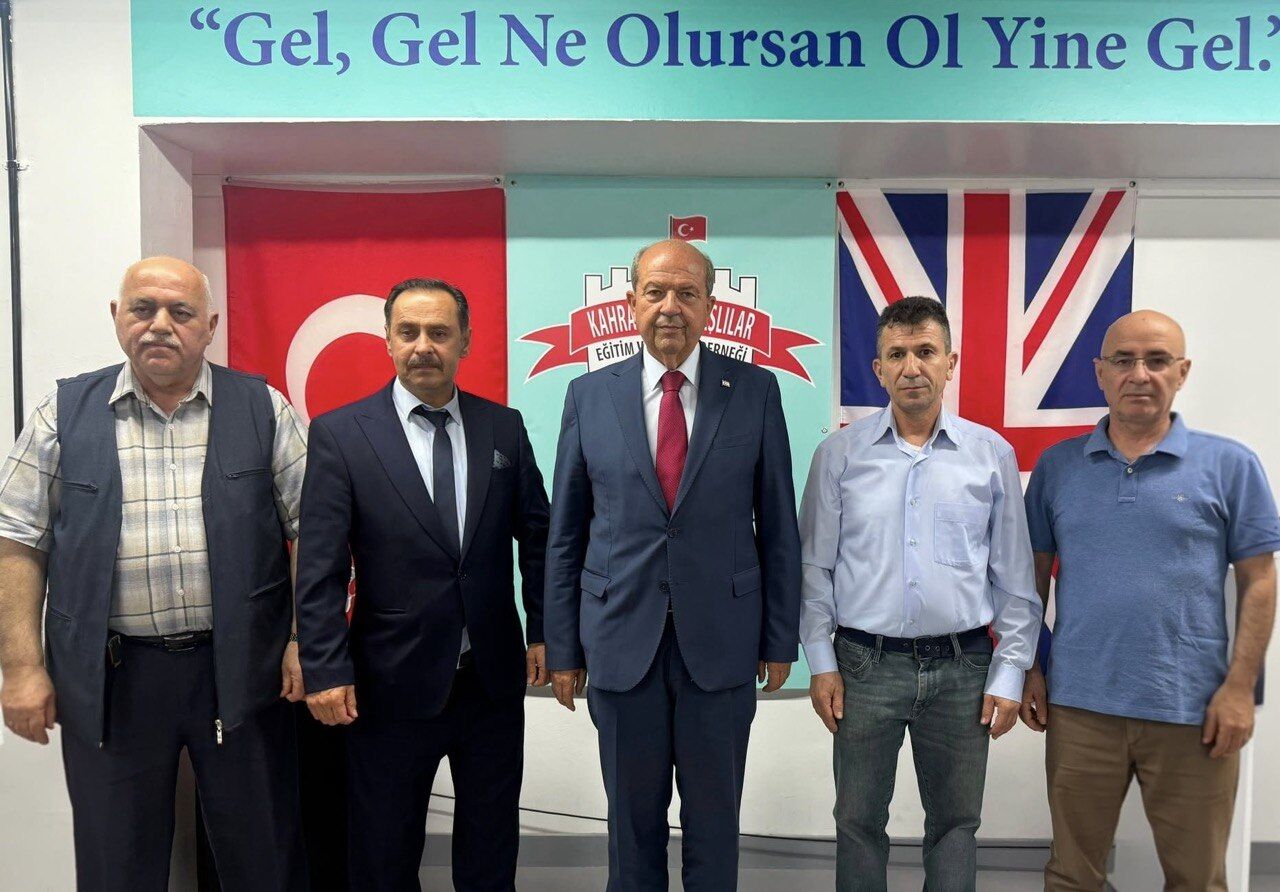 Ersin Tatar, İngiltere Kahramanmaraşlılar Derneği’ni Ziyaret Etti