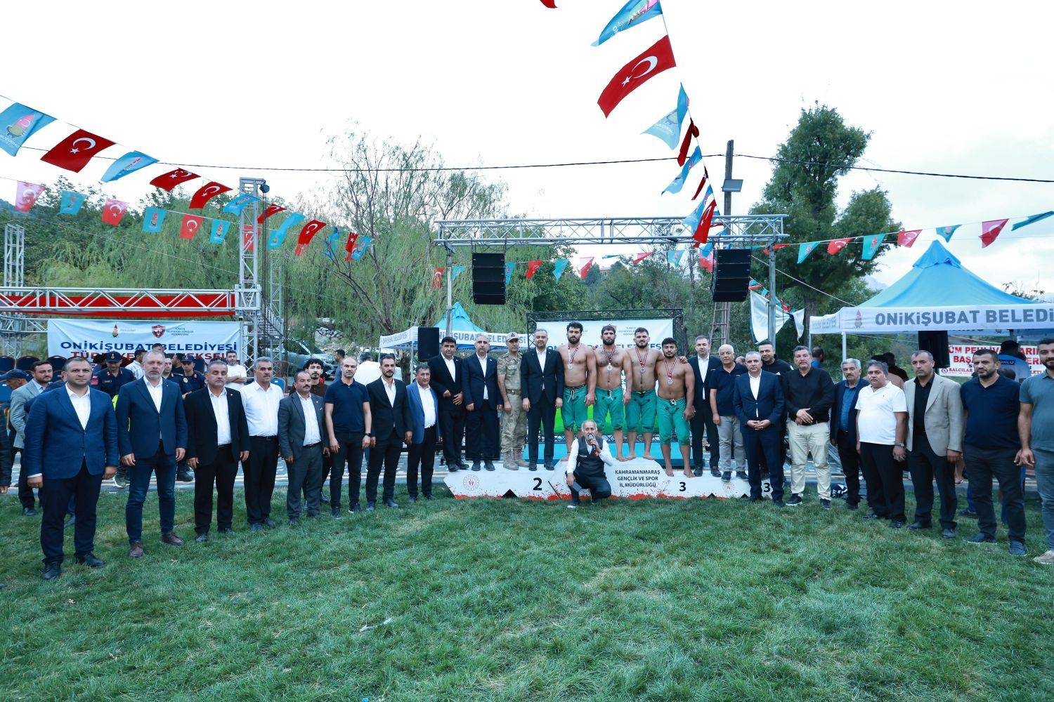 20 yıl sonra Kertmen’de kurulan er meydanının başpehlivanları belli oldu