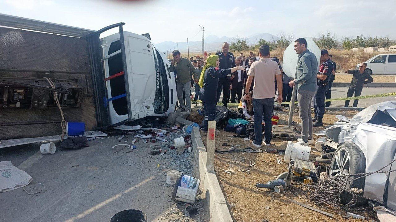 Kahramanmaraş’ta Feci Kaza: 1 Ölü, 7 Yaralı